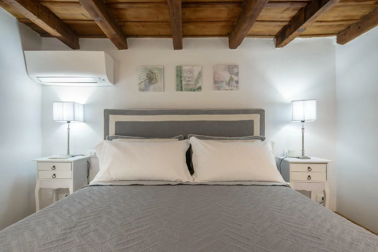 Casa Da Verrazzano In Santa Croce Apartment Florence